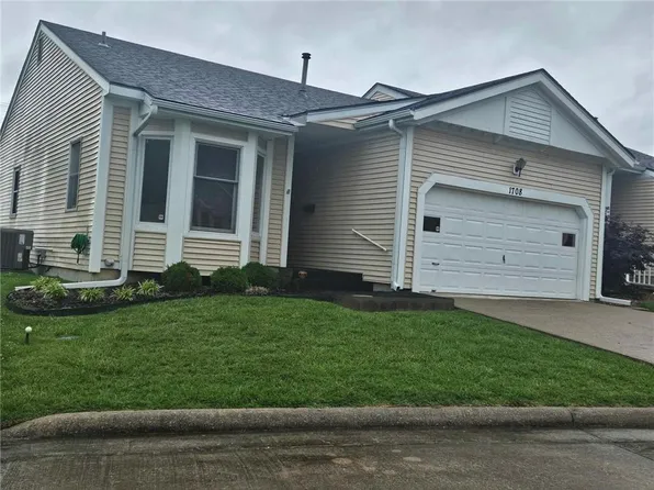 1708 Westbury Ln, Fort Scott, KS 66701