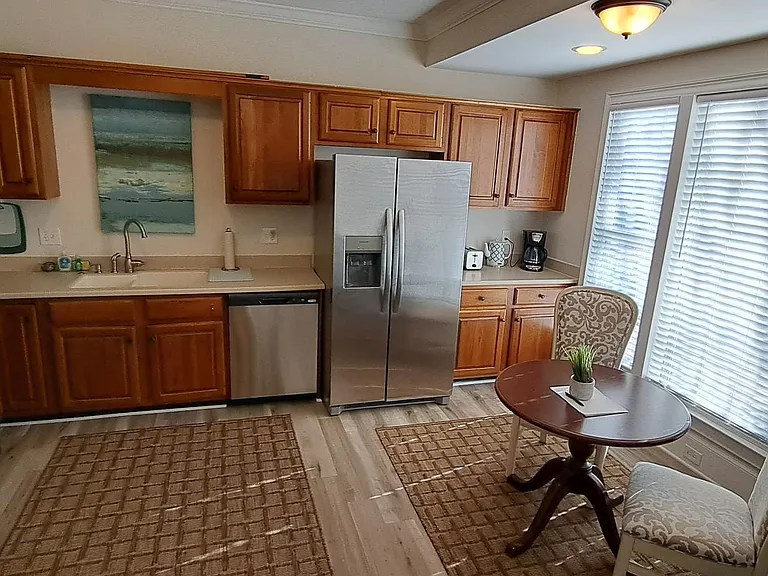 400 Mallet Hill Rd #C4 — Photo 11