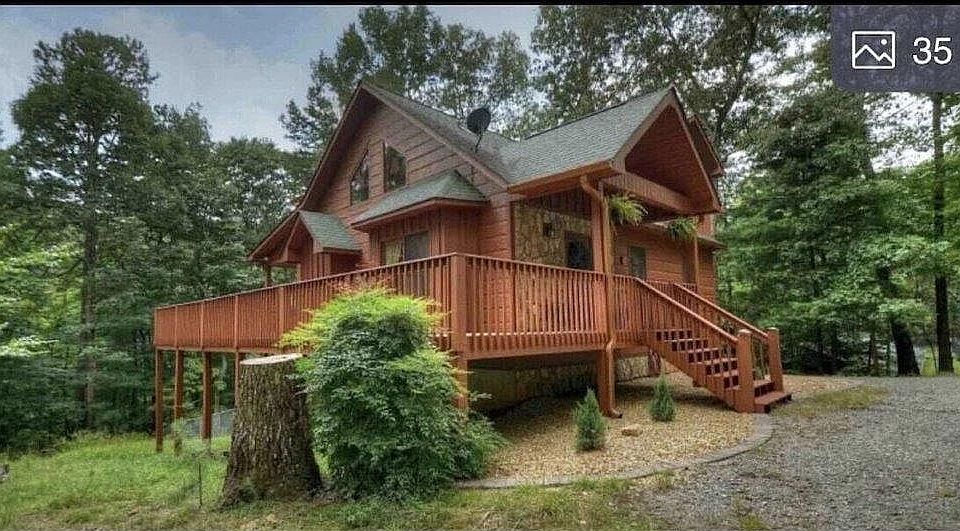 1st image of 188 Foxhound Dr
