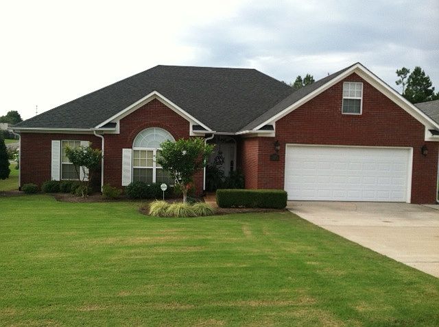 1st image of 1313 Pennell Ln