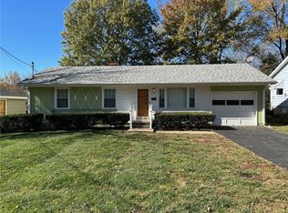 930 N Kiger Rd, Independence, MO 64050