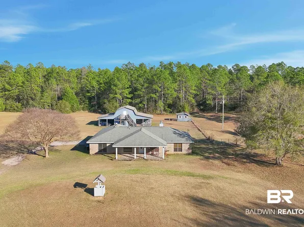 29635 Gardner Rd, Elberta, AL 36530