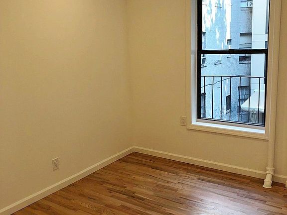 5th image of 315 W 115th St APT 2