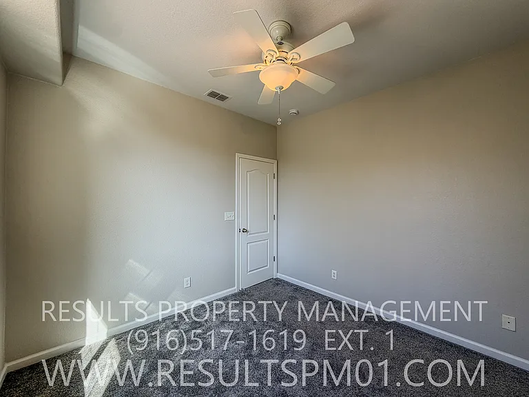 12 Crevalle Pl — Photo 27