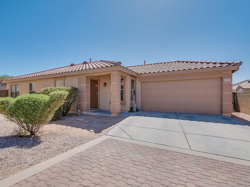 1st image of 2335 E Hazeltine Way