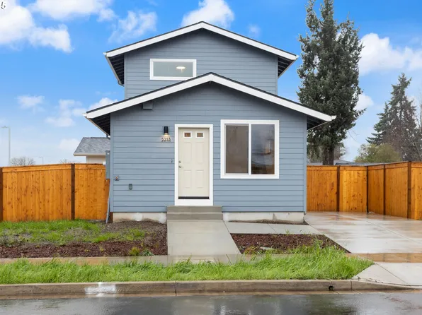 749 Saint Charles St, Eugene, OR 97402