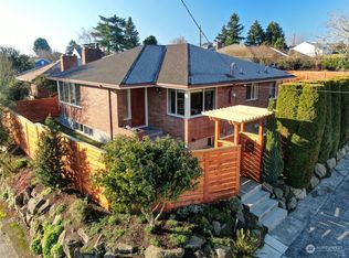 3203 NW 69th St, Bothell, WA 98117