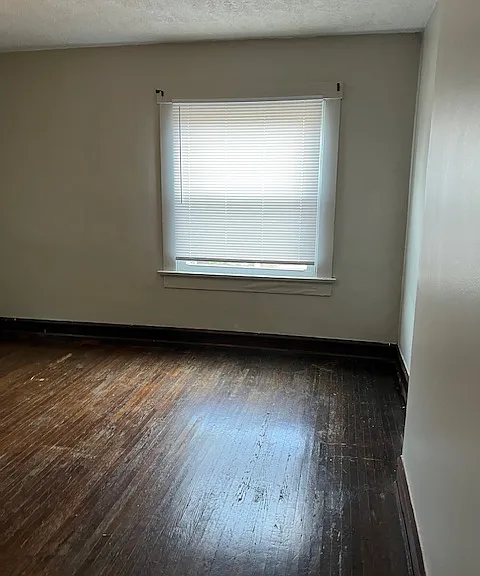 393 E Maynard Ave — Photo 21