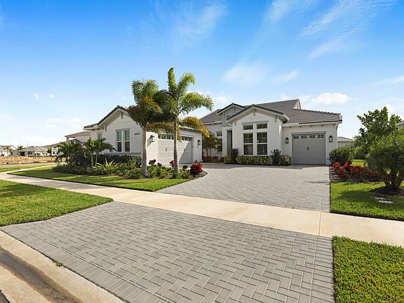 4th image of 14952 Woodlot Court