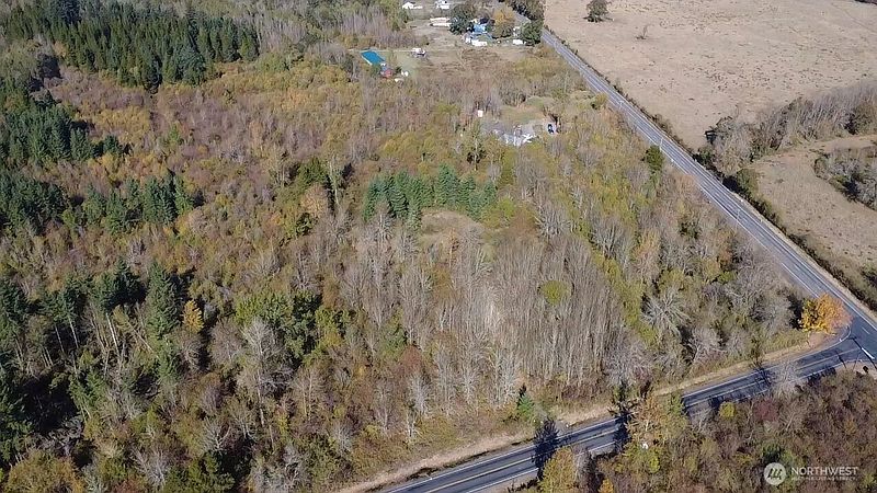 2nd image of 110 Frost Road