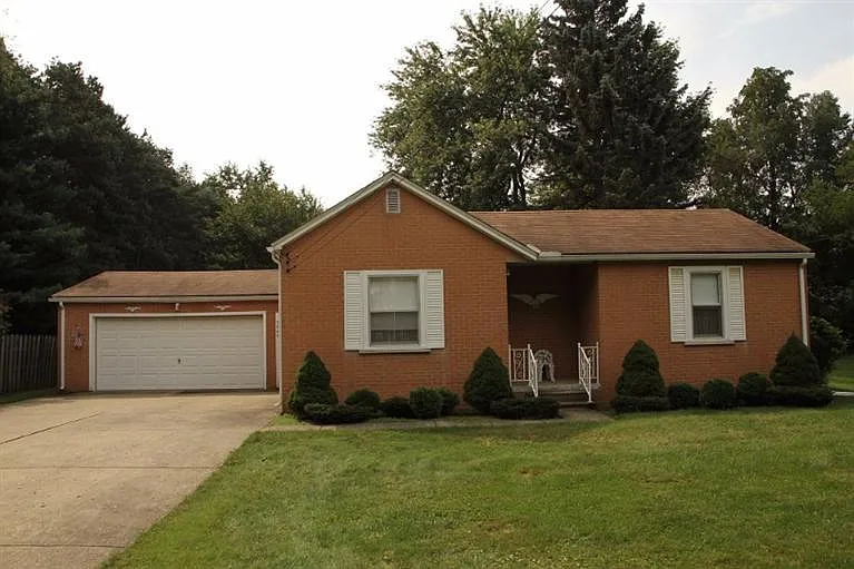 3905 Shelby Ct photo 1