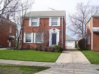 1st image of 20921 Tracy Ave