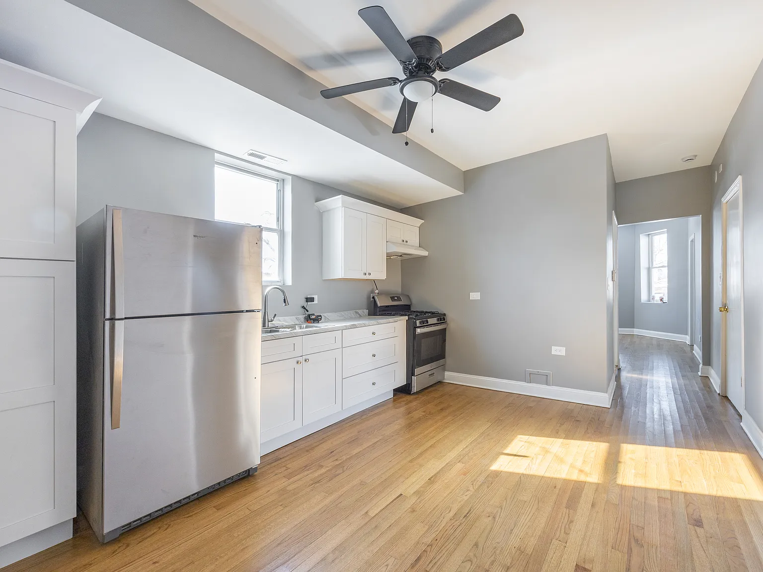 2611 Highland Ave — Photo 3