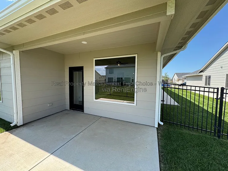 12465 W Blanford St — Photo 36