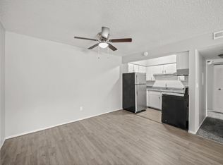 11256 Brydan St APT 10, Taylor, MI 48180