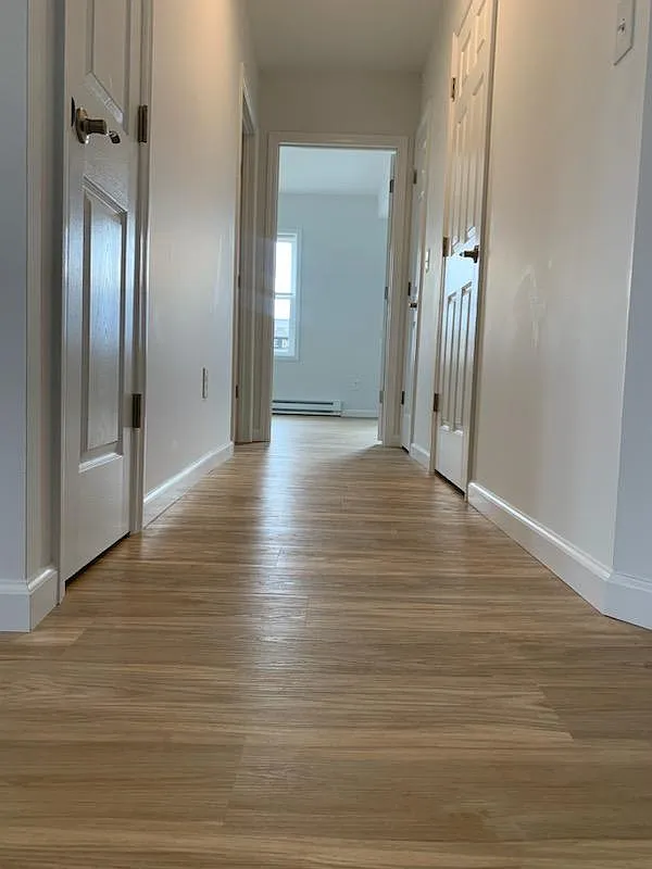 2 bed, 913 sqft, $2,650 — Photo 2