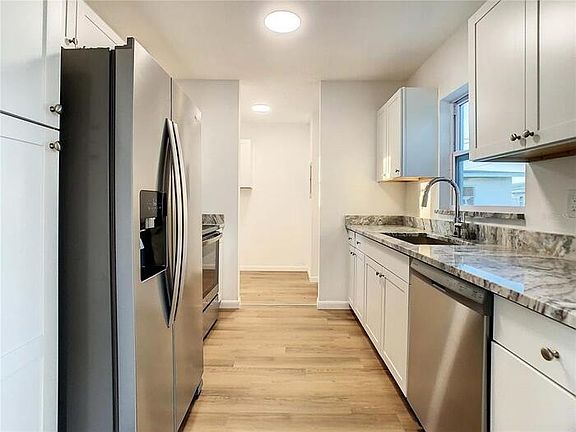 3rd image of 9851 52nd St