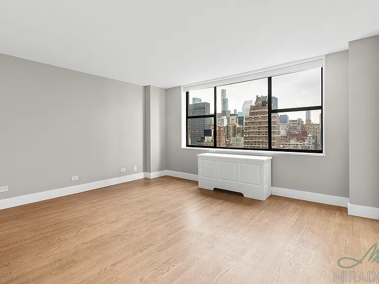 330 E 39th St #36K — Photo 3