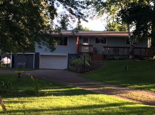 W2190 Hoftiezer Rd, Oostburg, WI 53070