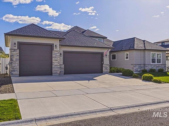 4th image of 8033 W Sparks Lake Dr