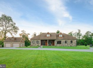 358 Lenni Rd, Aston, PA 19014