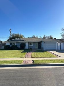 315 E Amber Way, Hanford, CA, 93230