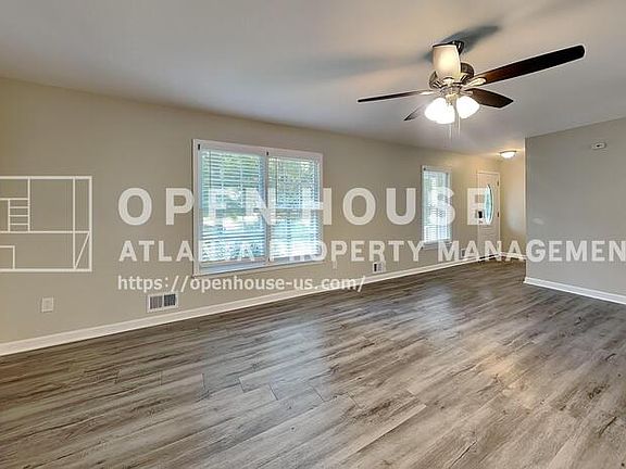 3rd image of 287 Jamie Dr