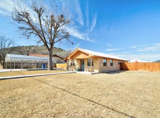 1714 N Llano St, Junction, TX 76849