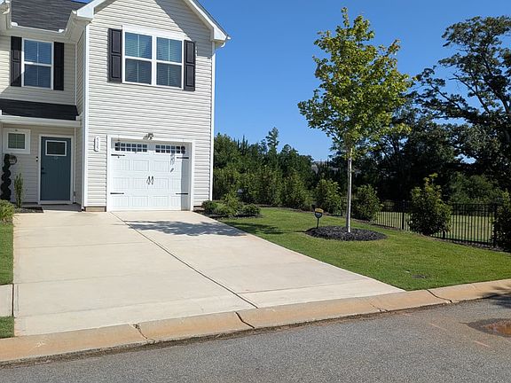 2nd image of 515 Las Dunas Ln