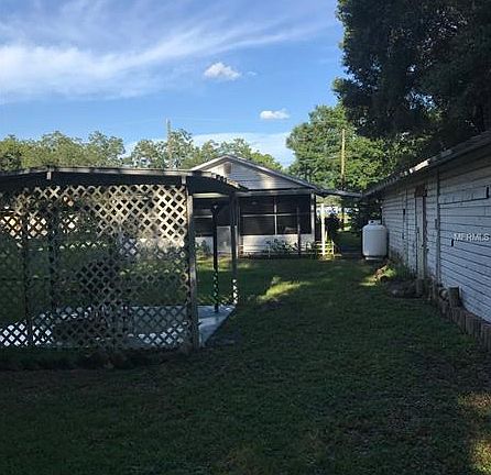 3rd image of 1120 Crestview Ave