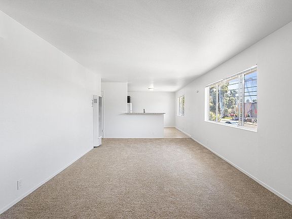 4th image of 2167 Otis Dr APT 206