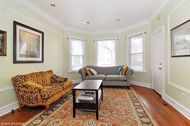 1st image of 4239 W Wrightwood Ave