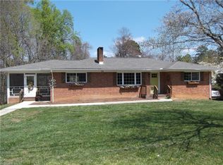 535 Fairgrove Rd, Thomasville, NC 27360