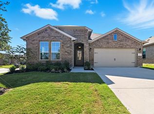 1905 Jackson St, Cleburne, TX 76033