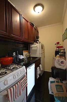 Rented by Bold New York | media 5