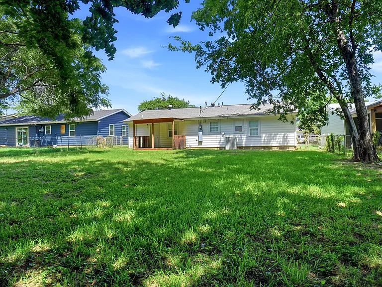 1013 Irion Dr — Photo 14