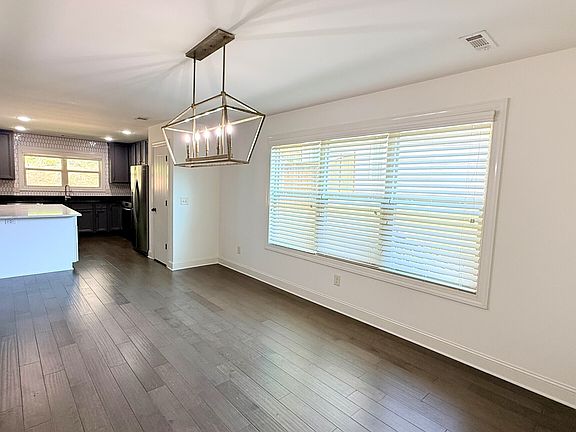 5th image of 338 Brookstone Dr