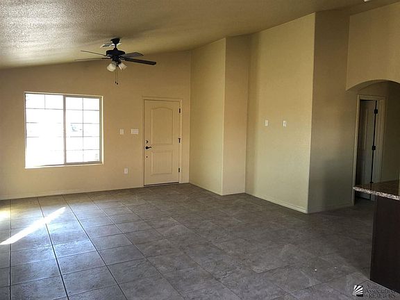 2nd image of 3422 E Hernandez St