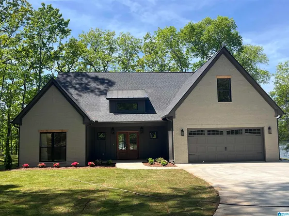 755 Blue River Dr, Lincoln, AL 35096