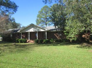 720 Old Nunez Rd, Swainsboro, GA 30401