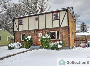 21 Clapp St, Abington, MA 02351