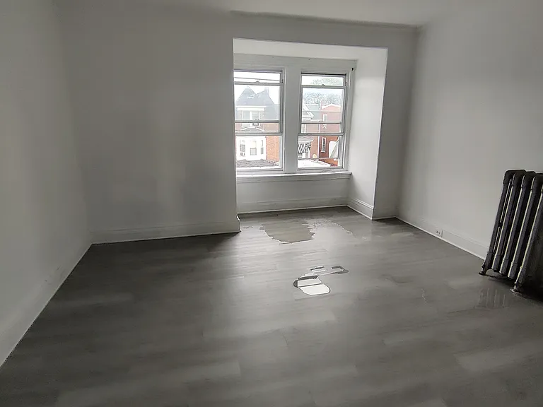 926 W Marshall St #2 — Photo 4