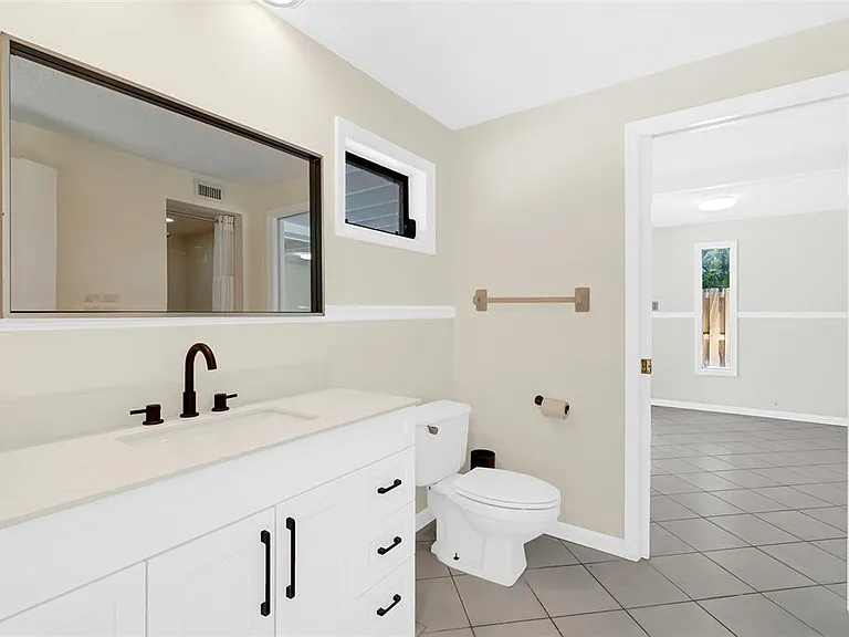 4051 Shell Rd — Photo 40