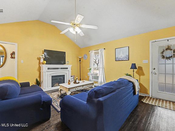 4th image of 3282 Dean Nursery Rd