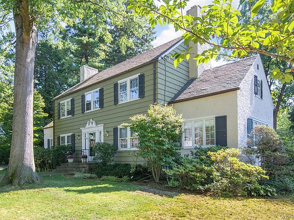 2nd image of 118 Boulder Trail