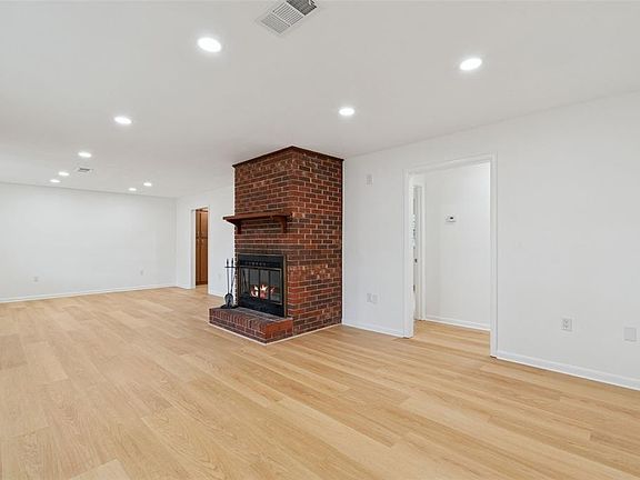 5th image of 7011 SW 170th St