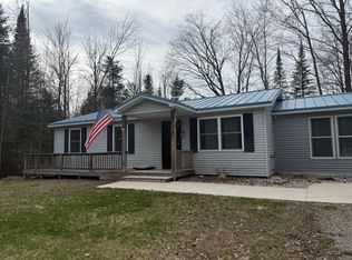 3140 Kitchen Rd, Cheboygan, MI 49721
