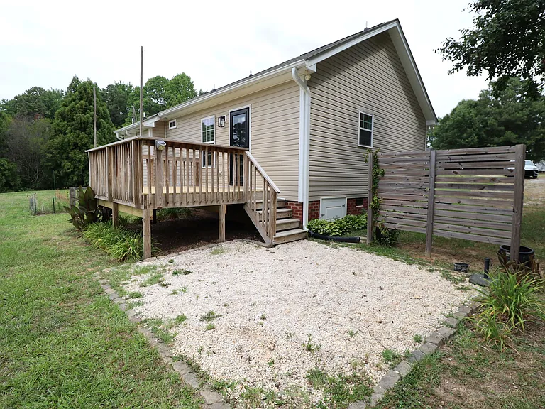 1041 Parkers Ridge Dr — Photo 29