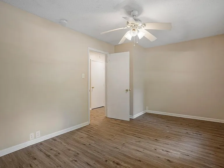 5302 Covey Ct — Photo 18