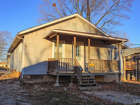 3rd image of 511 7th St #A